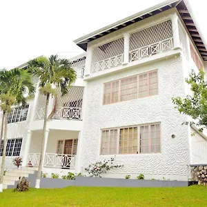 https://suiteville-in-mandeville.comcaribbean.com